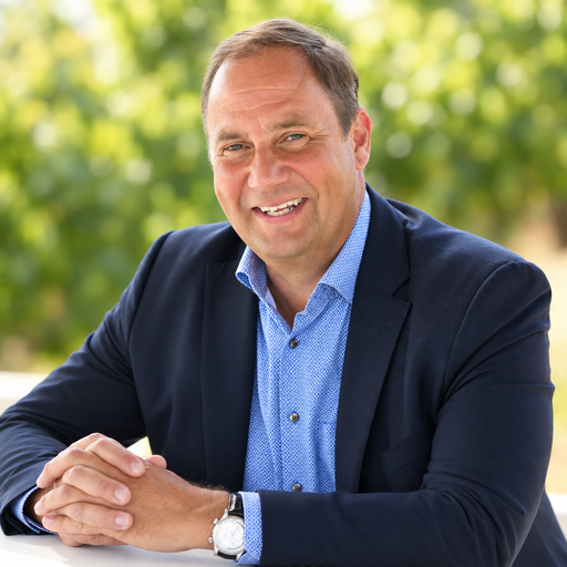 Klaus Hansen