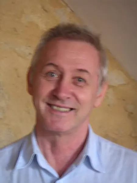  Gaël Andrews