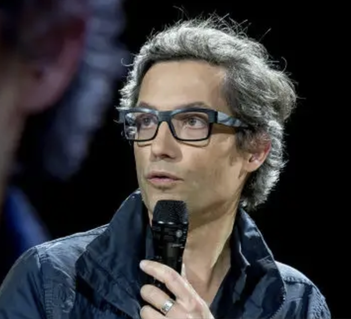  Walter Bouvais