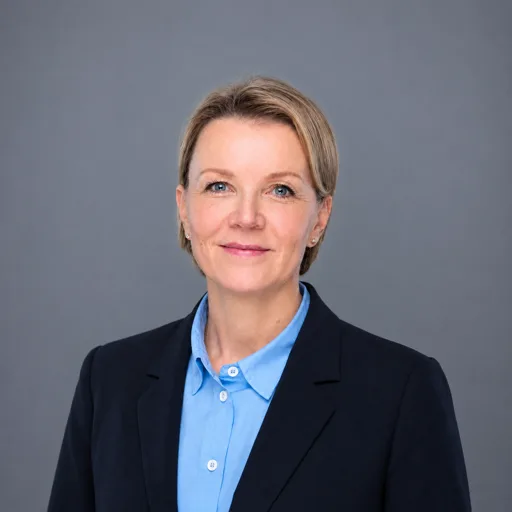 Emmanuelle Blons